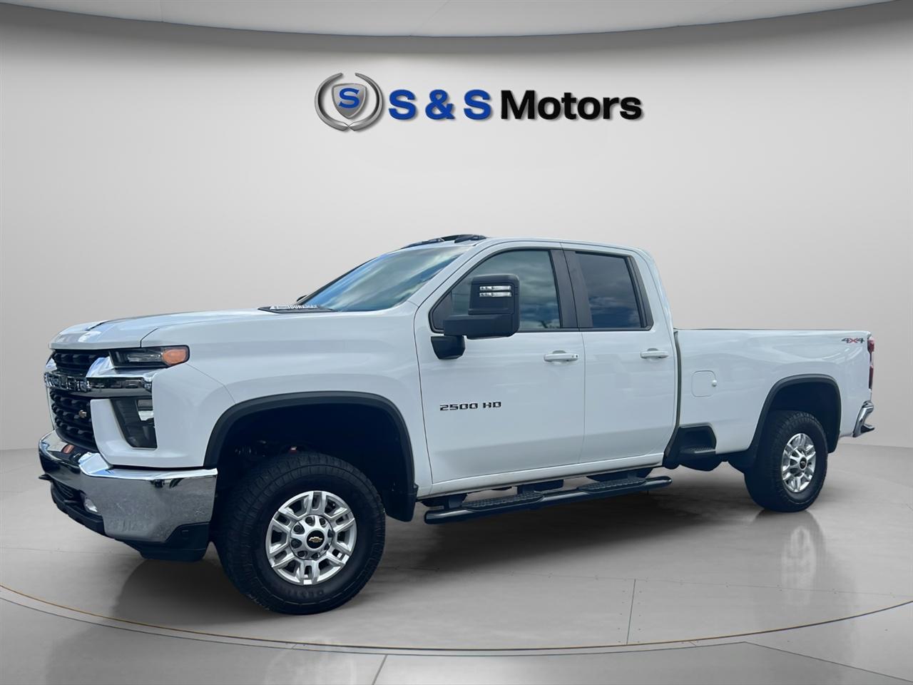 Chevrolet Silverado 2500HD 4WD Double Cab 162" LT 2022