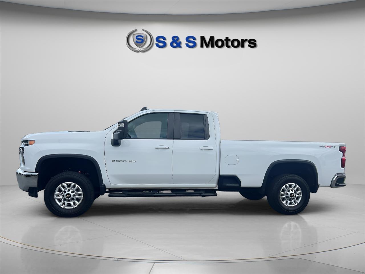Chevrolet Silverado 2500HD 4WD Double Cab 162" LT 2022