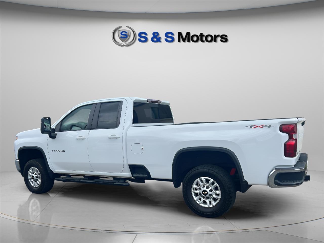Chevrolet Silverado 2500HD 4WD Double Cab 162" LT 2022