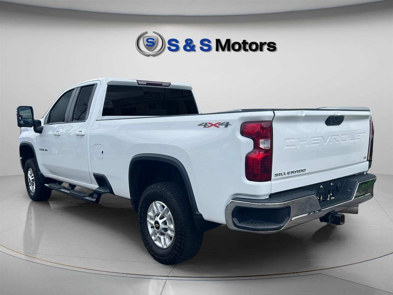 Chevrolet Silverado 2500HD 4WD Double Cab 162" LT 2022