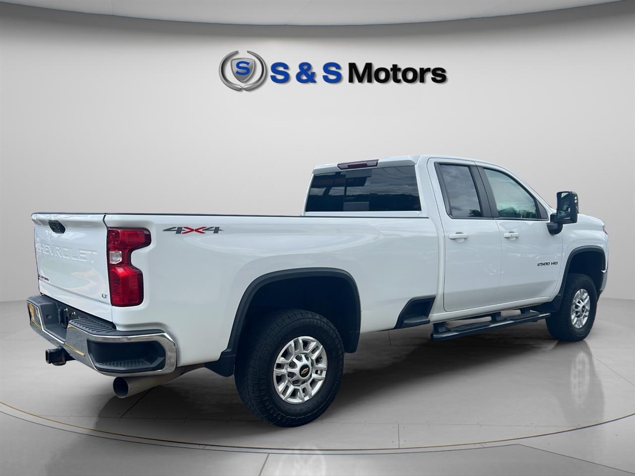 Chevrolet Silverado 2500HD 4WD Double Cab 162" LT 2022