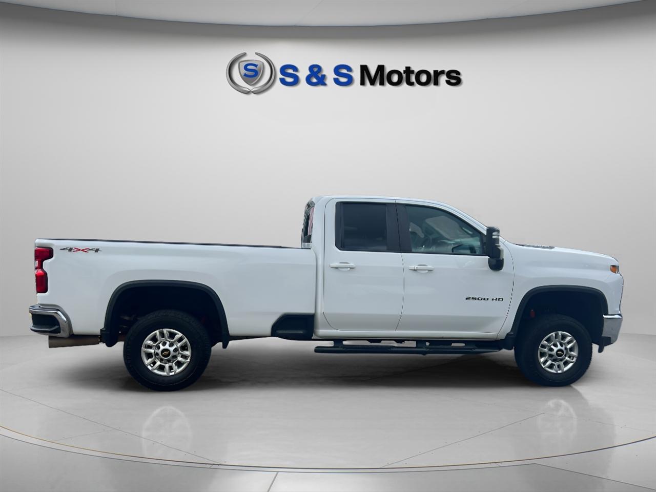 Chevrolet Silverado 2500HD 4WD Double Cab 162" LT 2022