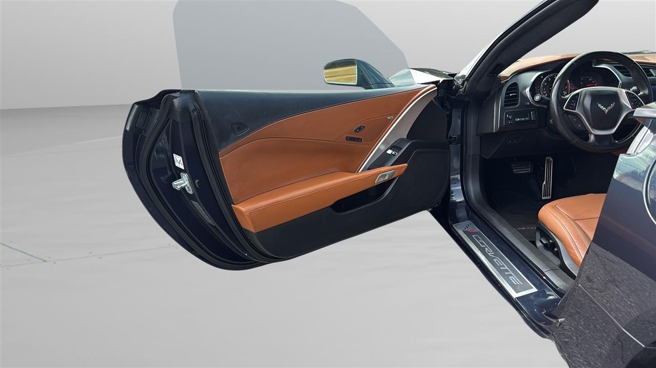 Chevrolet Corvette 2dr Stingray Conv w/3LT 2015