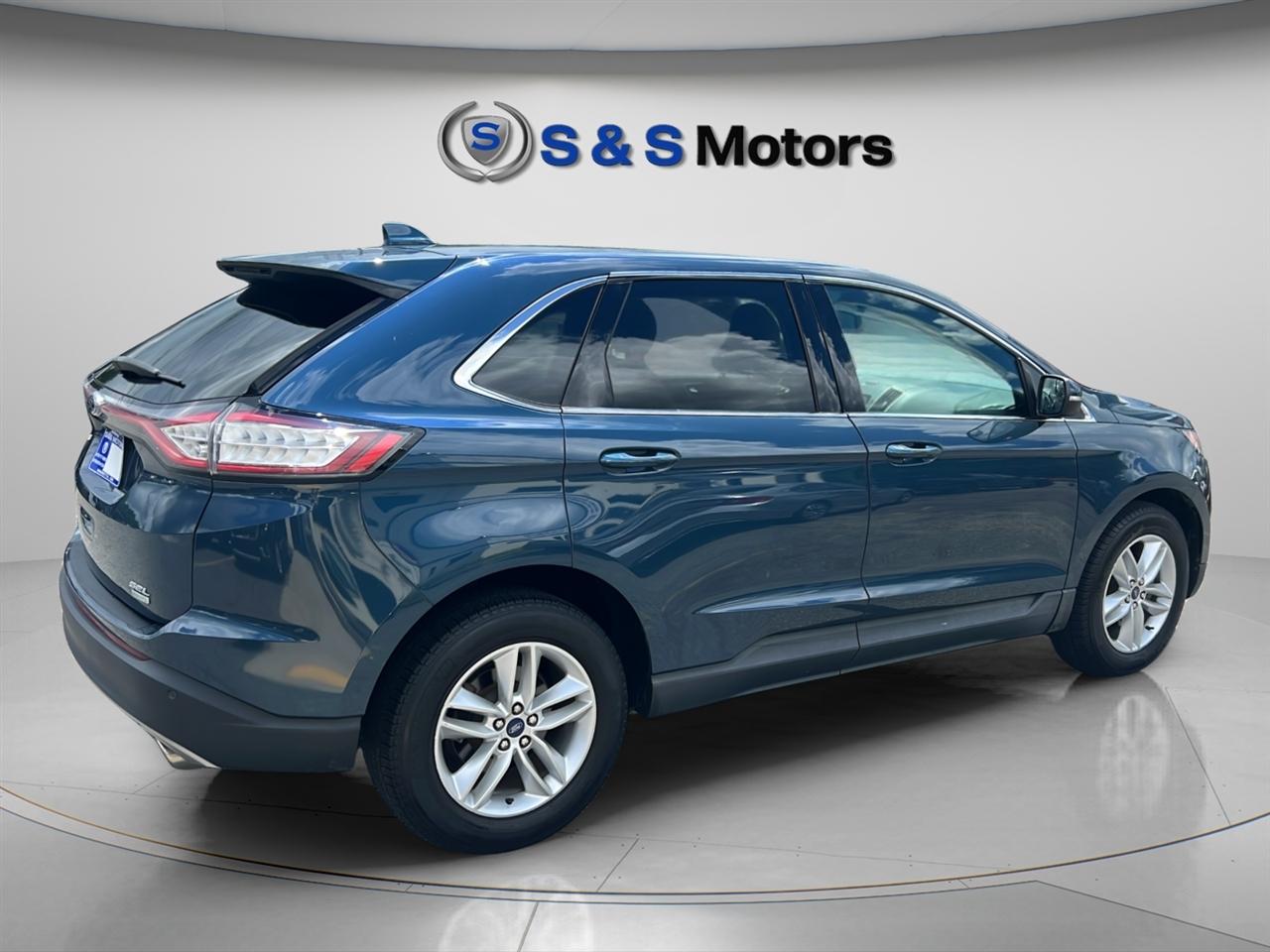 Ford Edge 4dr SEL FWD 2016
