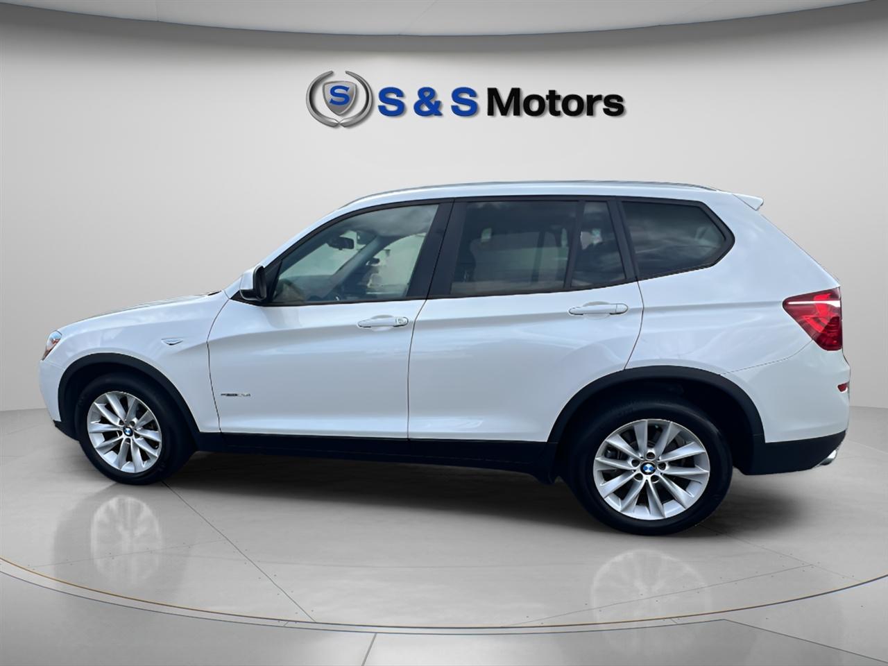 BMW X3 sDrive28i Sports Activity Vehicle 2017