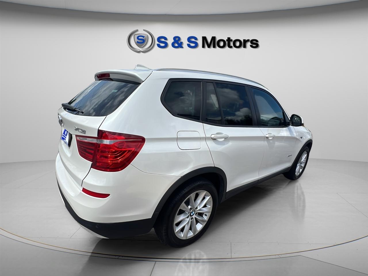 BMW X3 sDrive28i Sports Activity Vehicle 2017