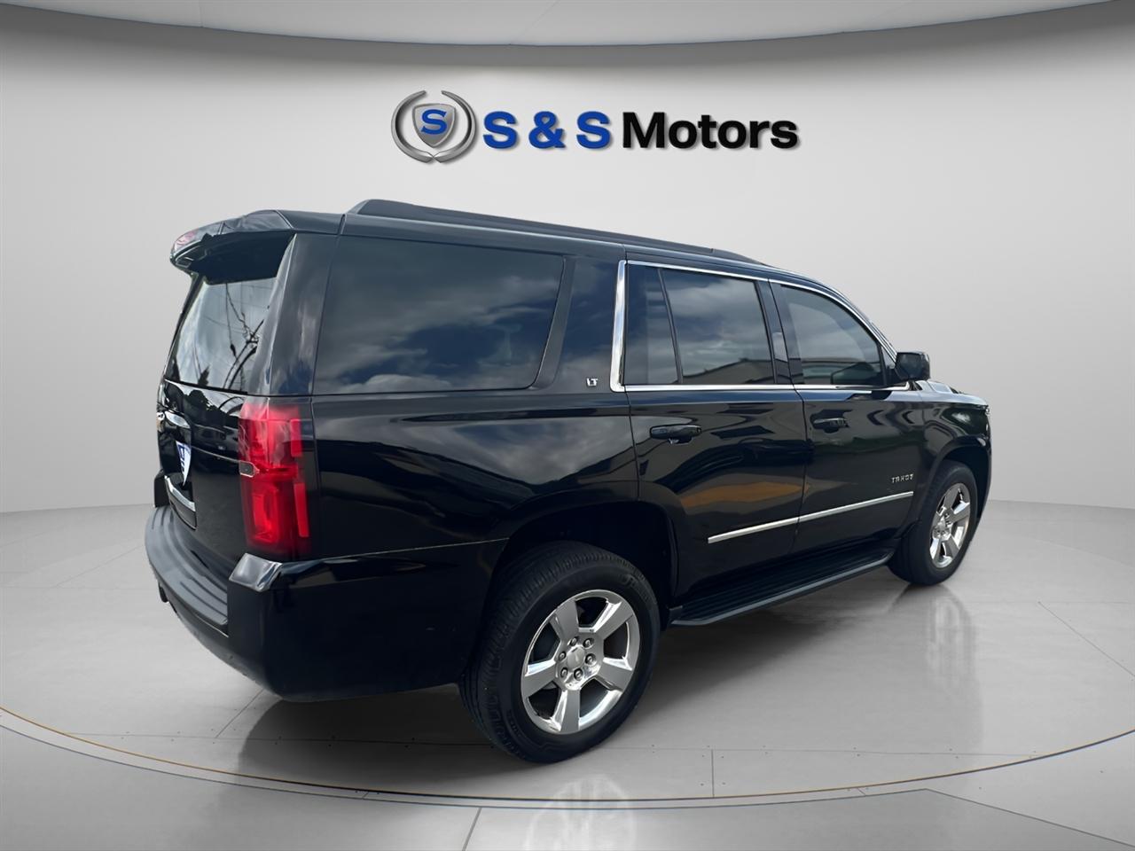Chevrolet Tahoe 2WD 4dr LT 2019