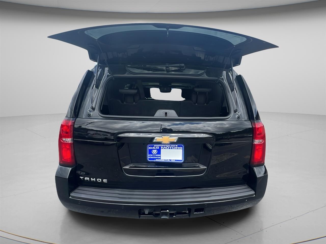 Chevrolet Tahoe 2WD 4dr LT 2019