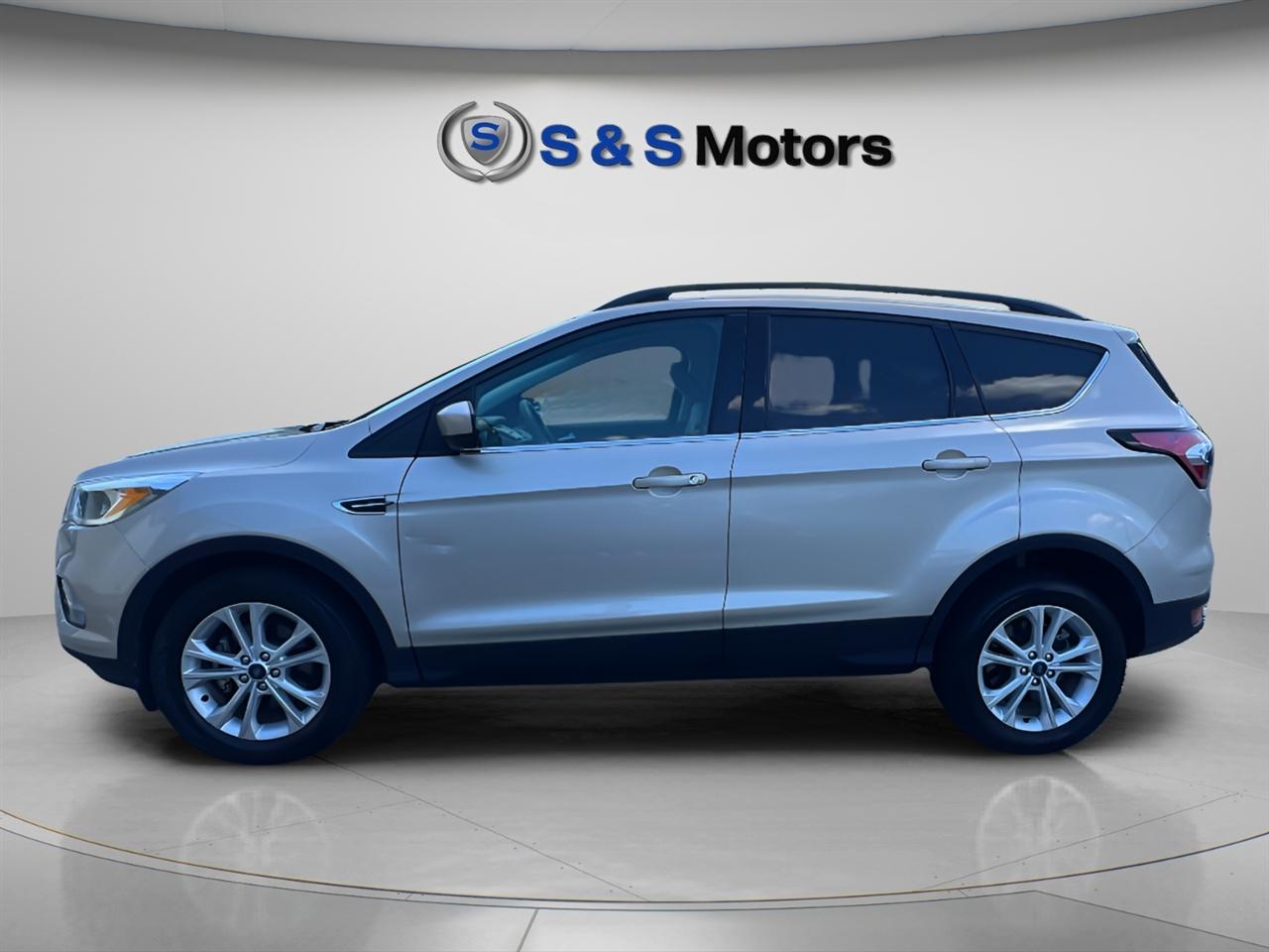 Ford Escape SE FWD 2018