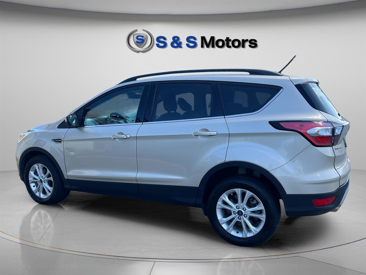 Ford Escape SE FWD 2018