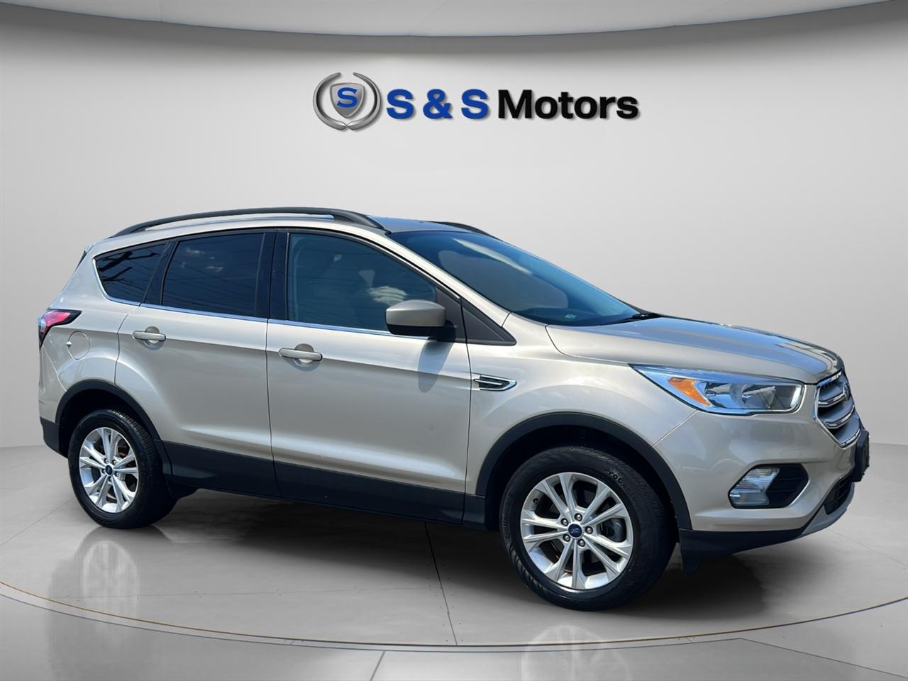 Ford Escape SE FWD 2018