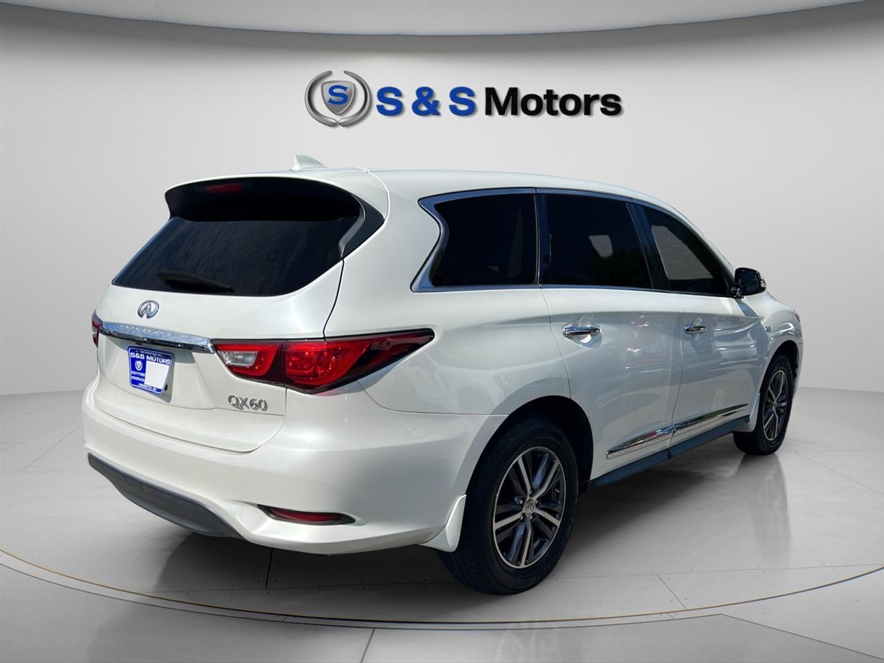 Infiniti QX60 FWD 2017