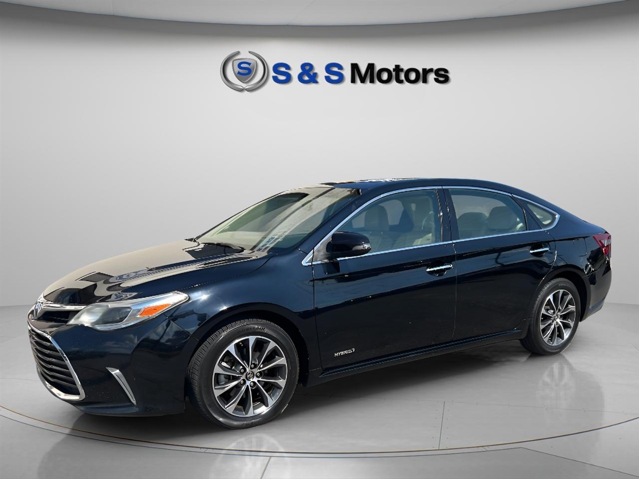 Toyota Avalon Hybrid 4dr Sdn XLE Premium (Natl) 2016
