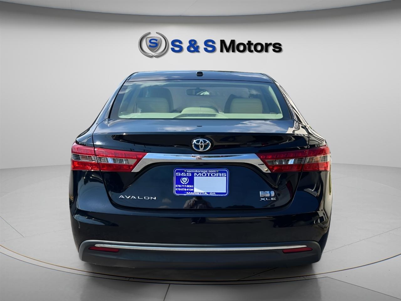 Toyota Avalon Hybrid 4dr Sdn XLE Premium (Natl) 2016