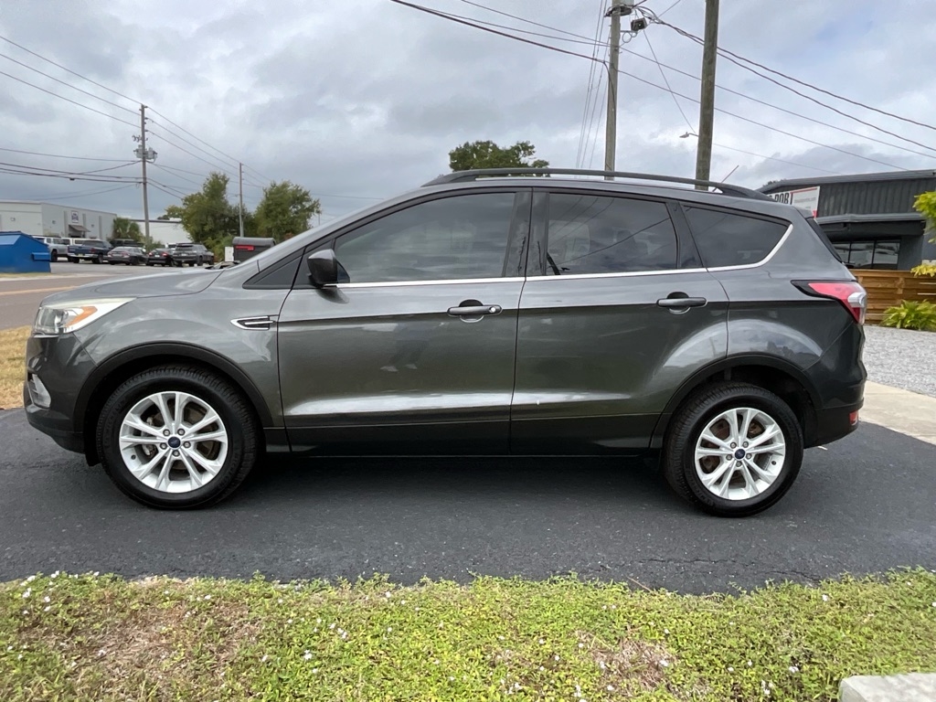 Ford Escape  2017