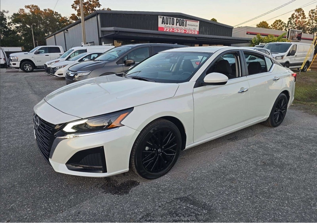 2025 Nissan Altima 2.5 SV