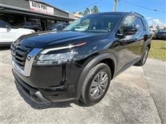 2024 Nissan Pathfinder 