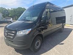 2025 Mercedes-Benz Sprinter 