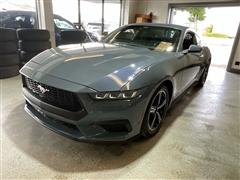 2025 Ford Mustang 