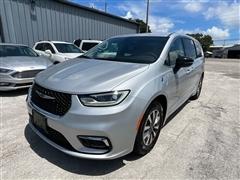 2024 Chrysler Pacifica Hybrid 