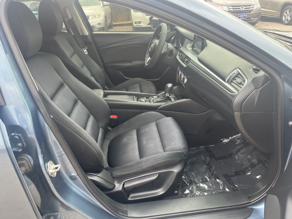 Mazda MAZDA6 i Sport AT 2016 Mazda MAZDA6 i Sport AT 2016