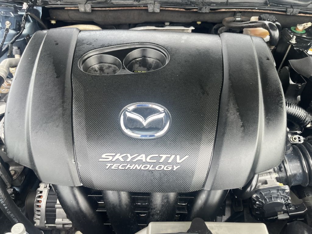 Mazda MAZDA6 i Sport AT 2016 Mazda MAZDA6 i Sport AT 2016