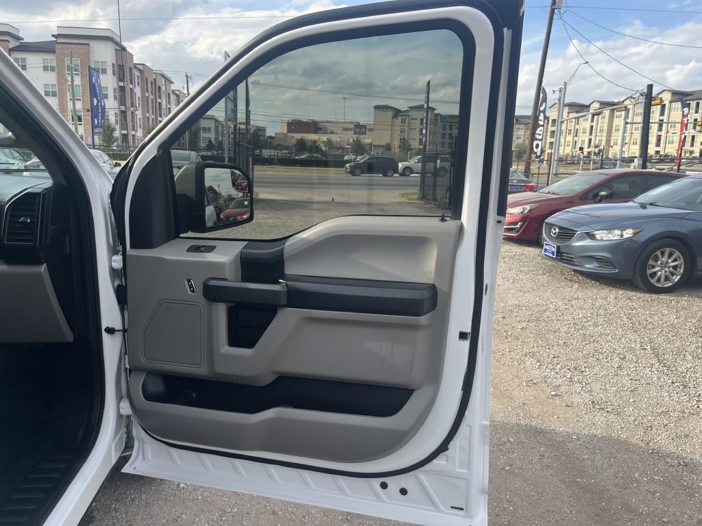 Ford F-150 XL 8-ft. Bed 2WD 2019 Ford F-150 XL 8-ft. Bed 2WD 2019