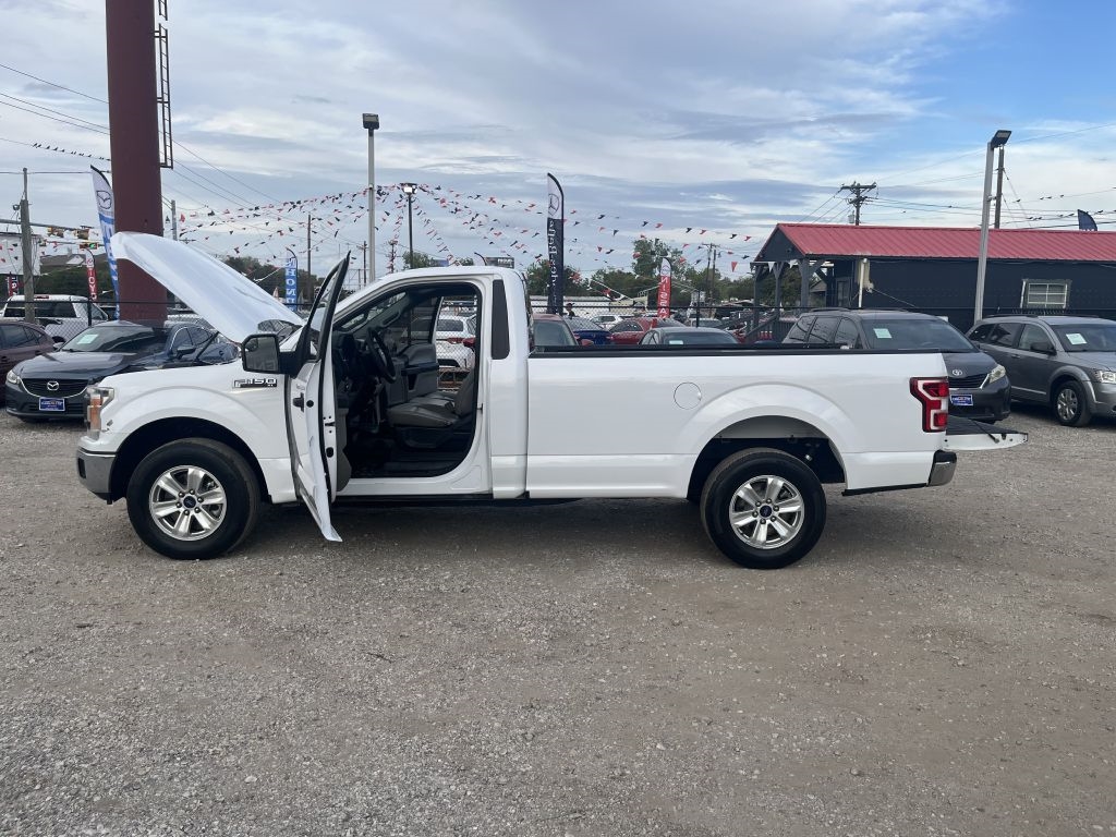 Ford F-150 XL 8-ft. Bed 2WD 2019 Ford F-150 XL 8-ft. Bed 2WD 2019