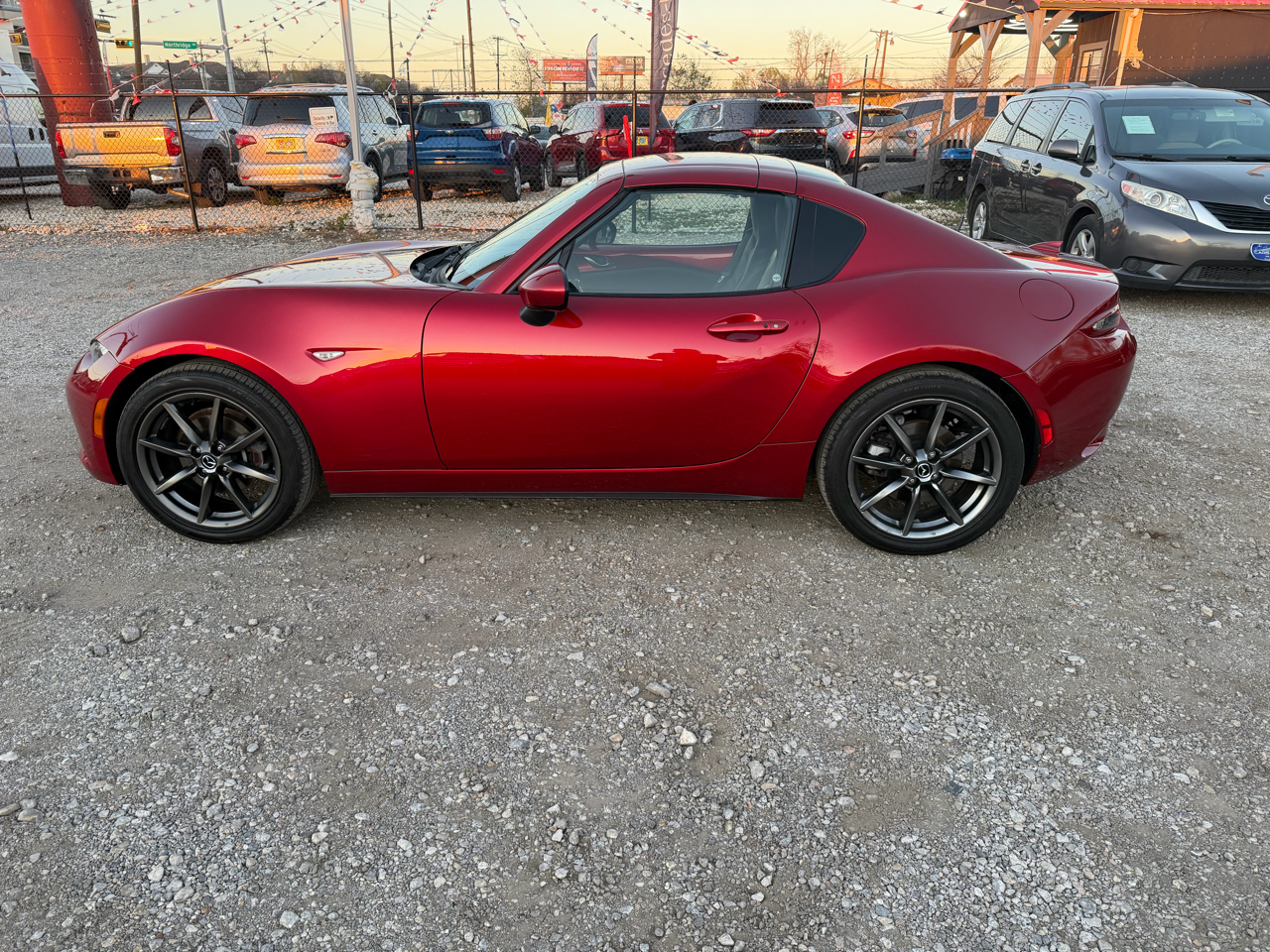 Mazda MX-5 Miata RF Grand Touring 6AT 2017