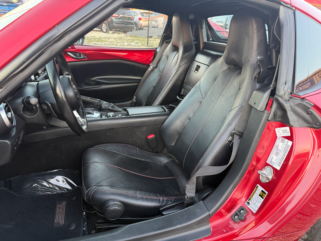 Mazda MX-5 Miata RF Grand Touring 6AT 2017