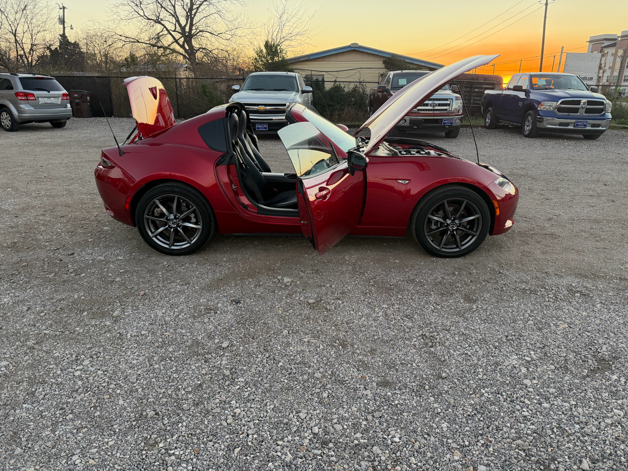 Mazda MX-5 Miata RF Grand Touring 6AT 2017