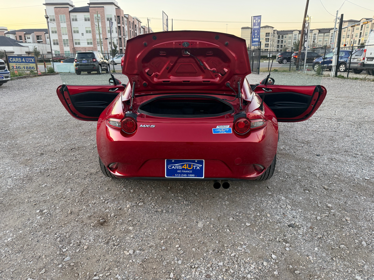 Mazda MX-5 Miata RF Grand Touring 6AT 2017