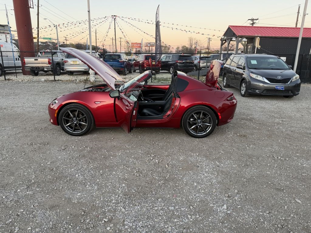 Mazda MX-5 Miata RF Grand Touring 6AT 2017