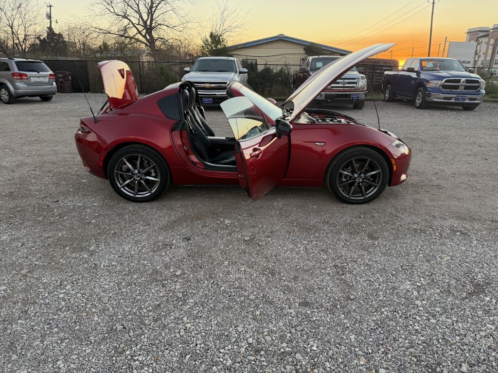 Mazda MX-5 Miata RF Grand Touring 6AT 2017