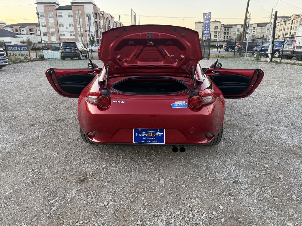 Mazda MX-5 Miata RF Grand Touring 6AT 2017