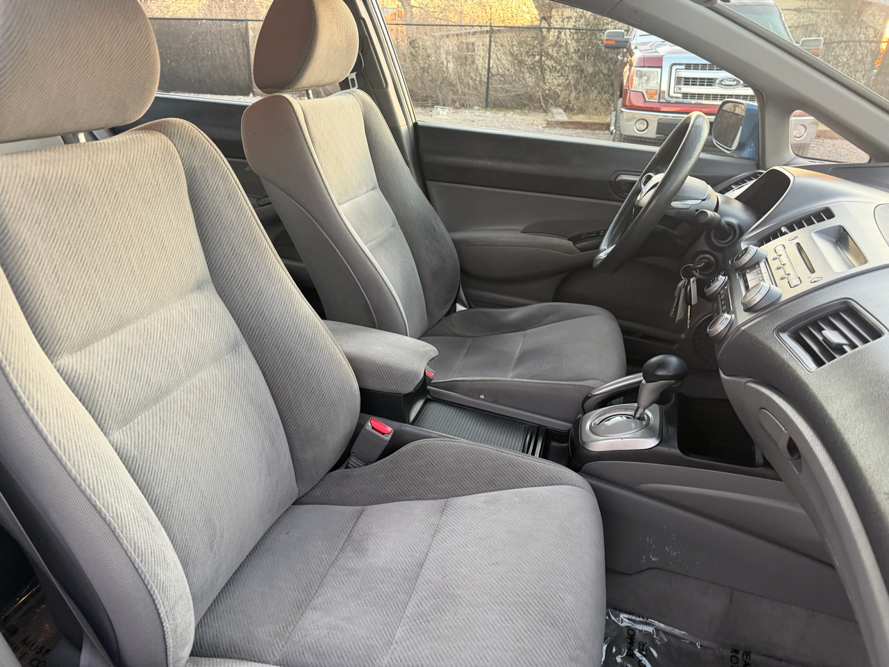 Honda Civic 4dr Sdn LX Auto 2009