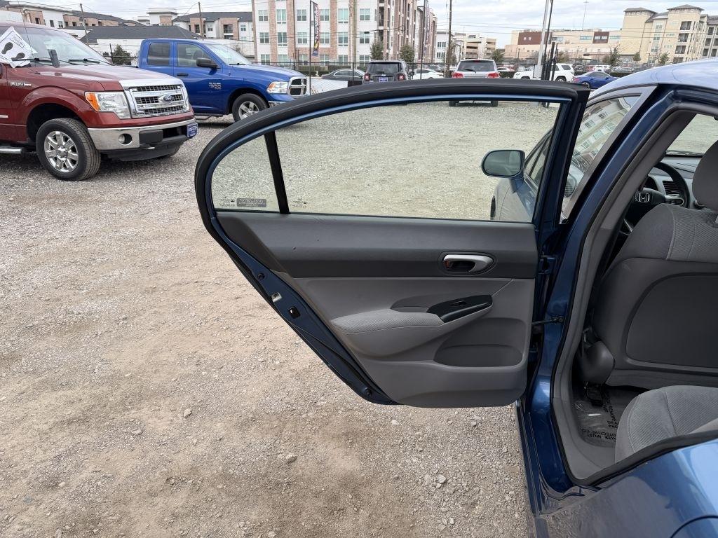 Honda Civic 4dr Sdn LX Auto 2009