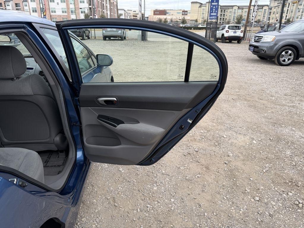 Honda Civic 4dr Sdn LX Auto 2009