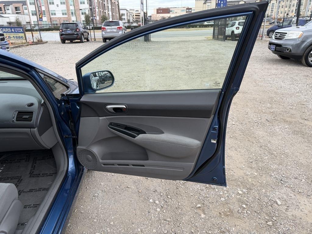 Honda Civic 4dr Sdn LX Auto 2009