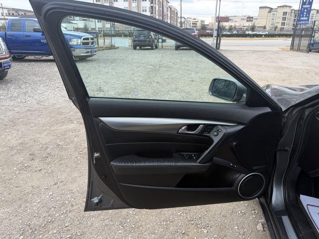 Acura TL 4dr Sdn AT 2010