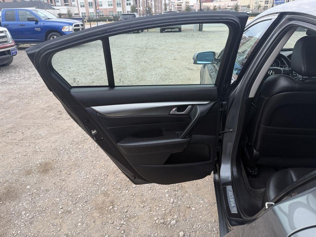 Acura TL 4dr Sdn AT 2010