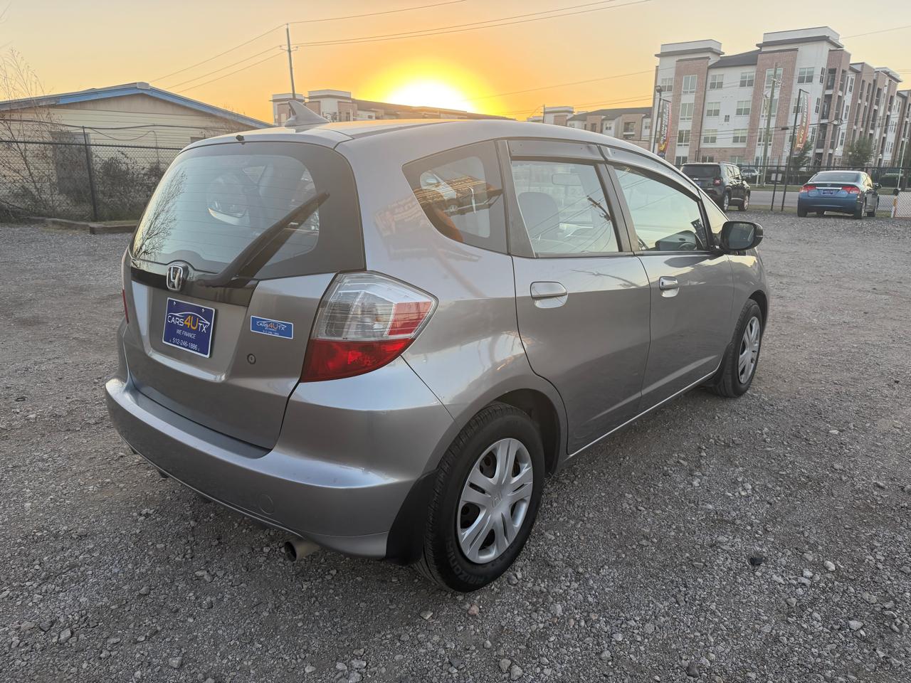 Honda Fit 5-Speed AT 2010