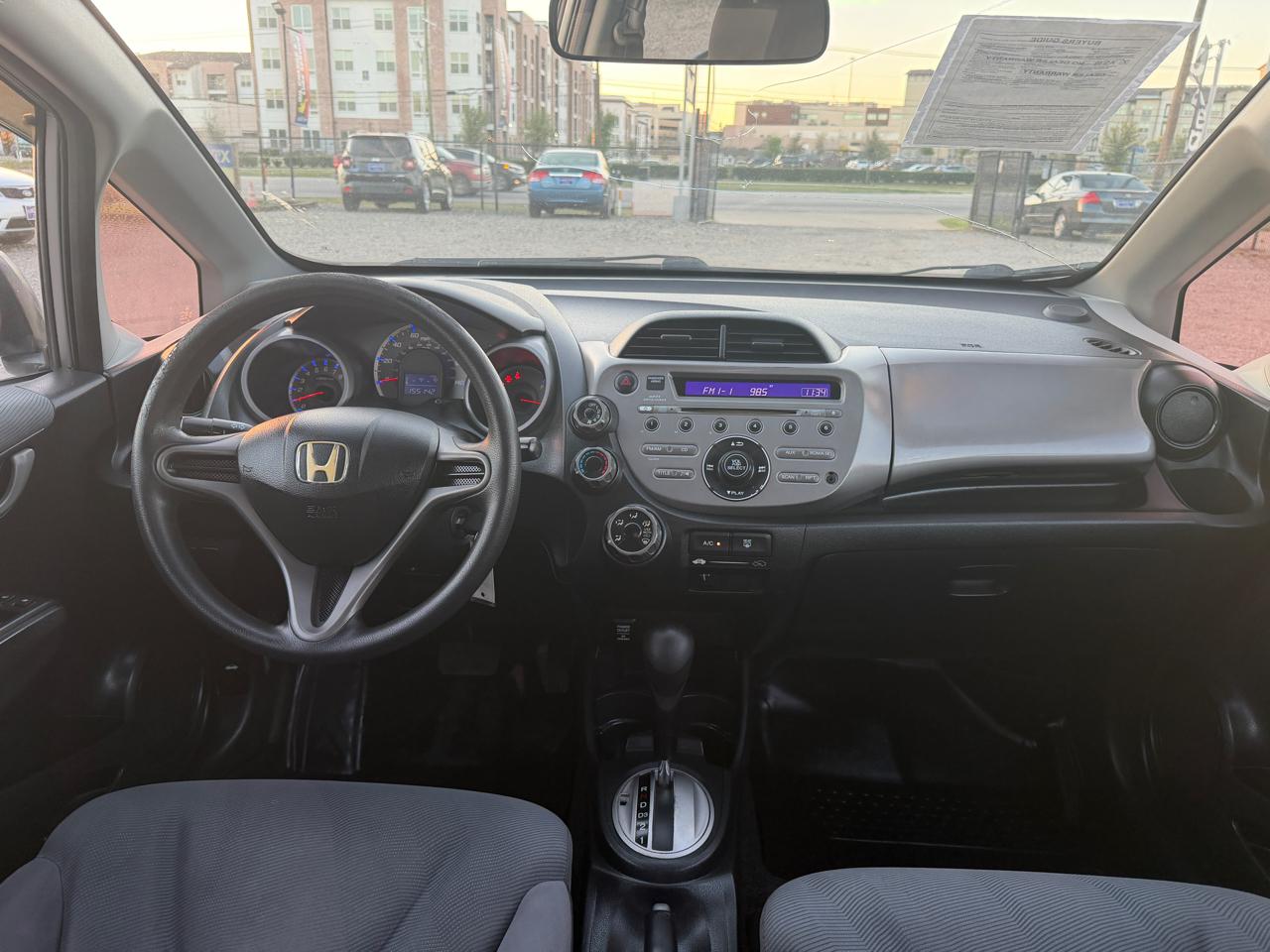 Honda Fit 5-Speed AT 2010