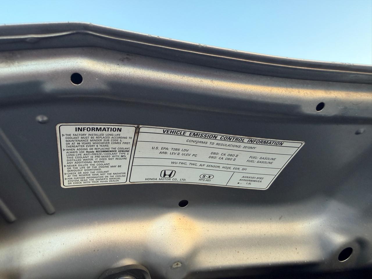 Honda Fit 5-Speed AT 2010