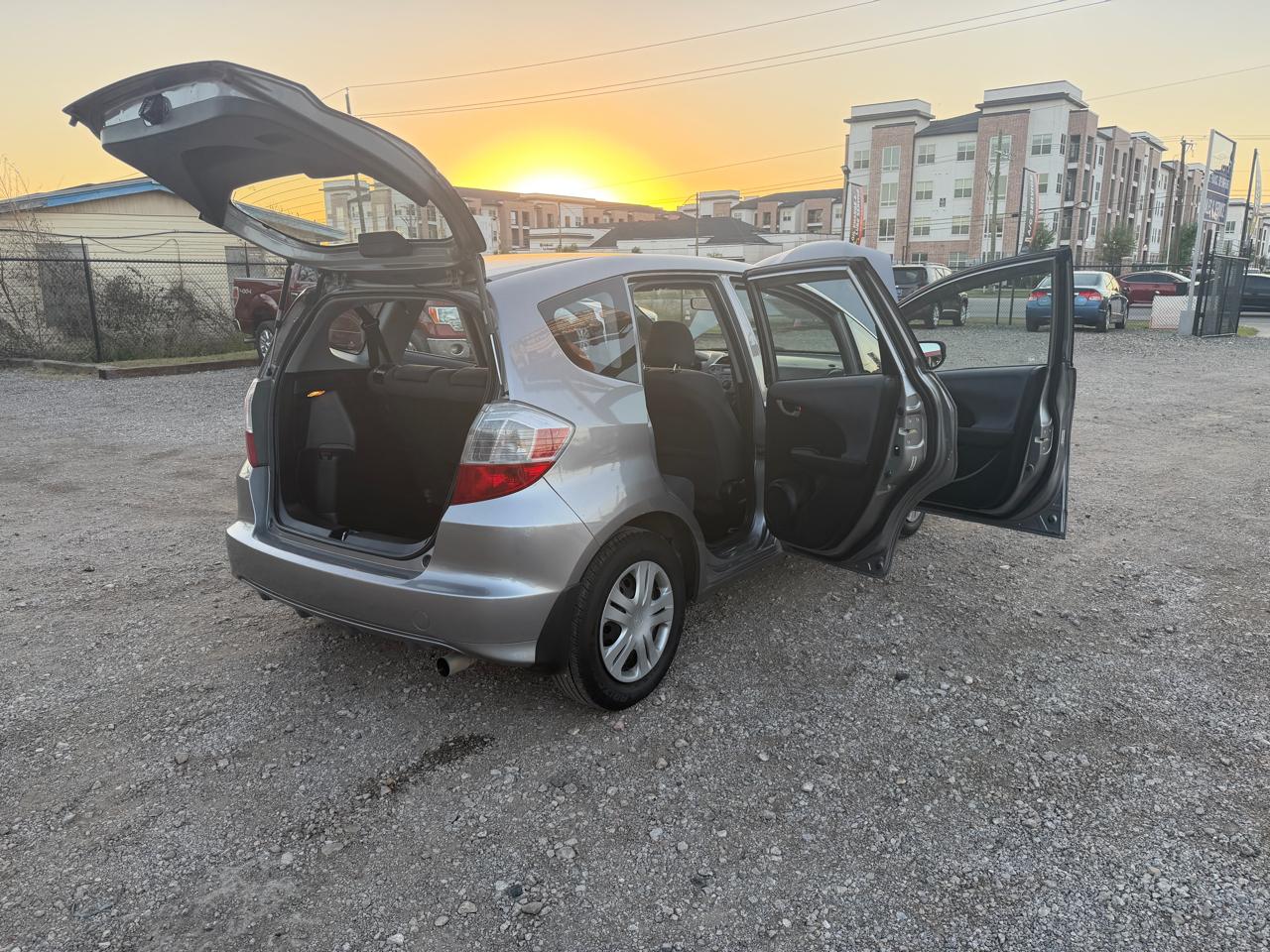 Honda Fit 5-Speed AT 2010
