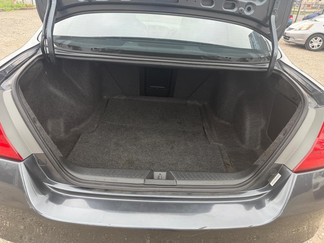 Honda Accord EX Sedan AT w/ Leather and XM Radio 2006