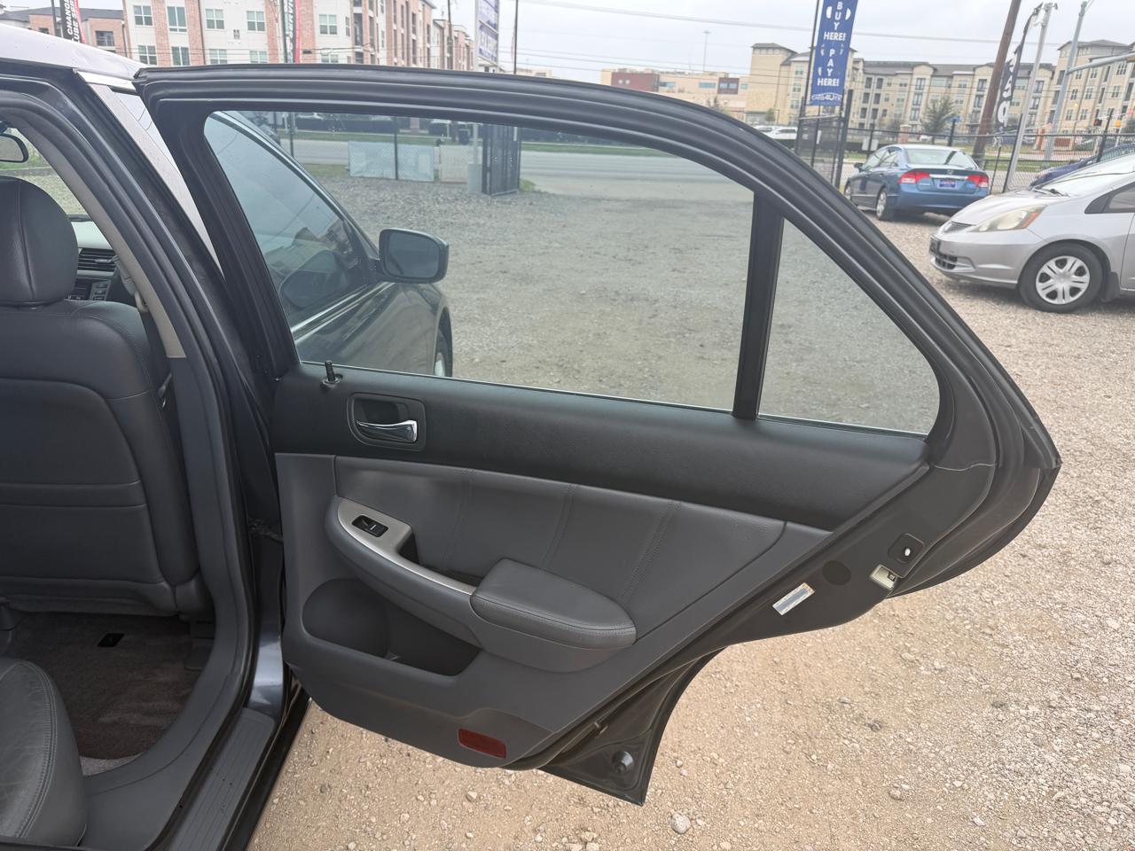 Honda Accord EX Sedan AT w/ Leather and XM Radio 2006