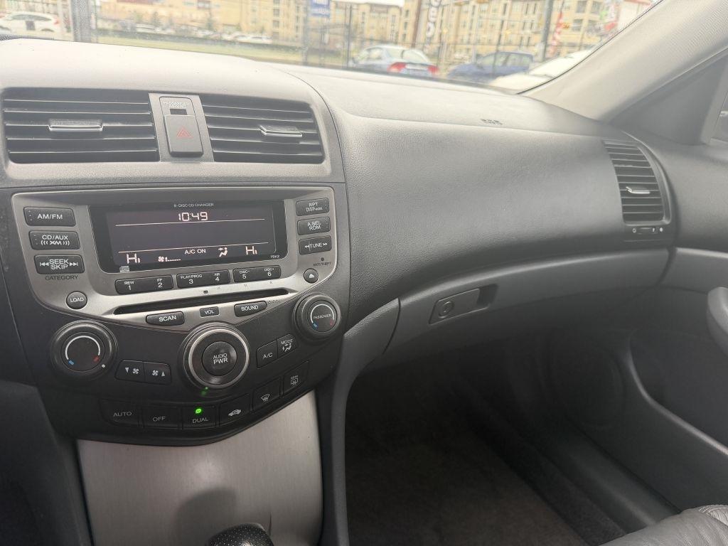 Honda Accord EX Sedan AT w/ Leather and XM Radio 2006