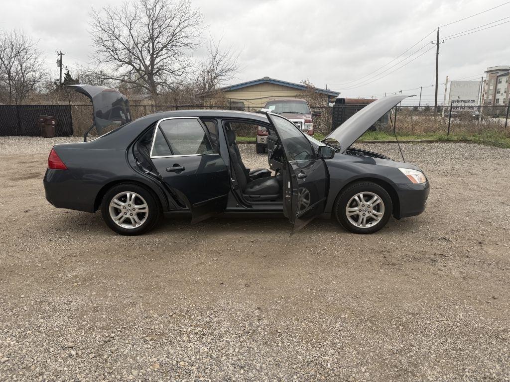 Honda Accord EX Sedan AT w/ Leather and XM Radio 2006