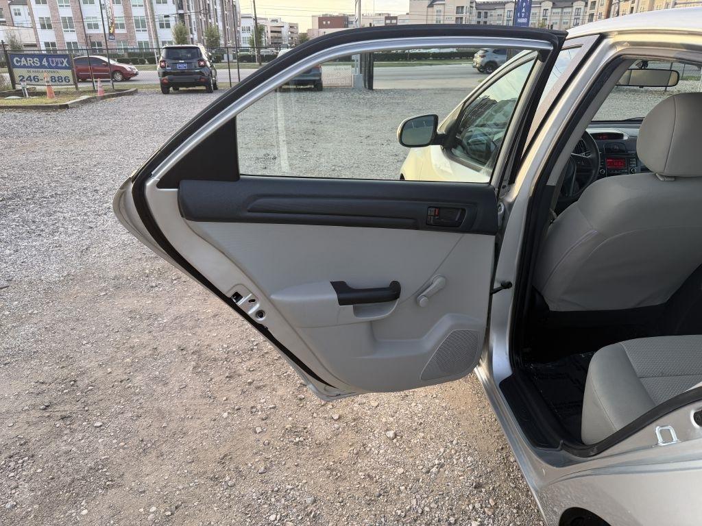 Kia Forte LX 2012